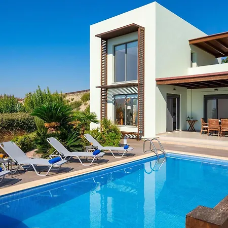 Gonos Villa