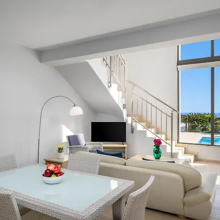 Villa Gonos *